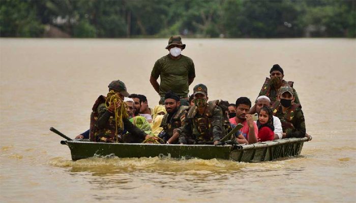 একাই একশো মানুষের জীবন বাঁচালেন যিনি