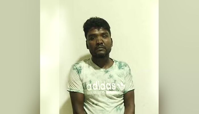 বিকাশ পরিবহনের চালক মো. মাহবুবুর রহমান
