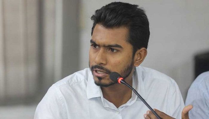 উন্নয়নের নামে জনগণের হাতে হারিকেন ধরিয়ে দিয়েছে সরকার : নুর