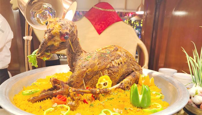 ঢাকায় মহাদেশীয় খাবারের উৎসব