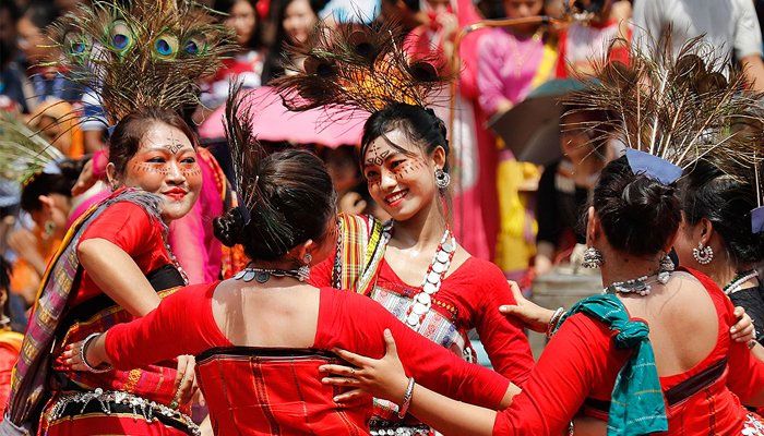 আদিবাসীদের সাংবিধানিক স্বীকৃতির দাবি