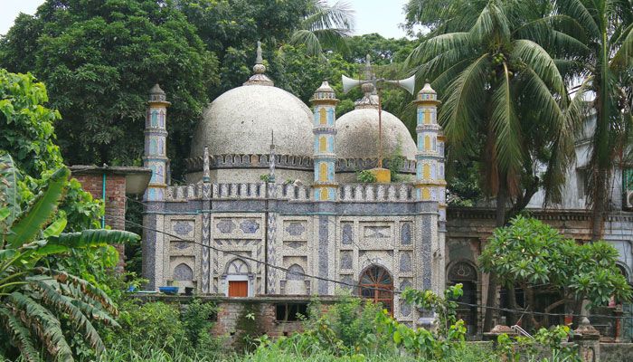 দেওয়ানবাড়ি ও মসজিদ