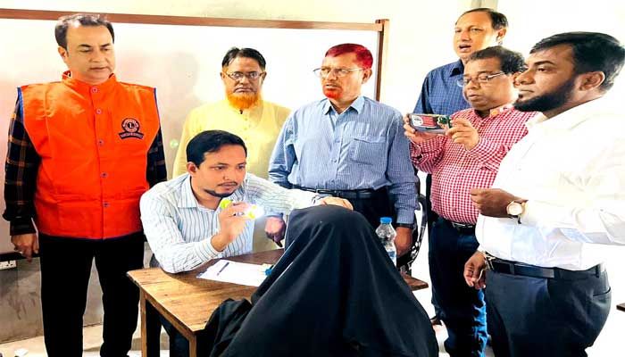 রূপগঞ্জে ফ্রি চক্ষুসেবা