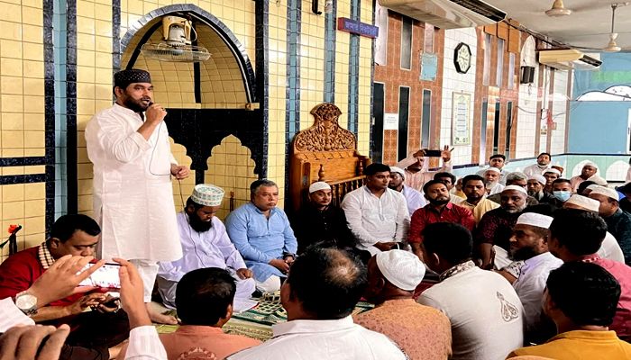 যুবলীগ চেয়ারম্যানের রোগমুক্তি কামনায় দোয়া