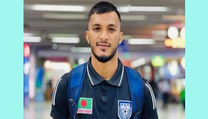 দেশের জন্য খেলতে পারা আনন্দের : জবি ফুটবলার প্রীতম
