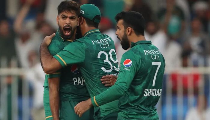 পাকিস্তানকে ১৩০ রানের লক্ষ্য দিল আফগানিস্তান
