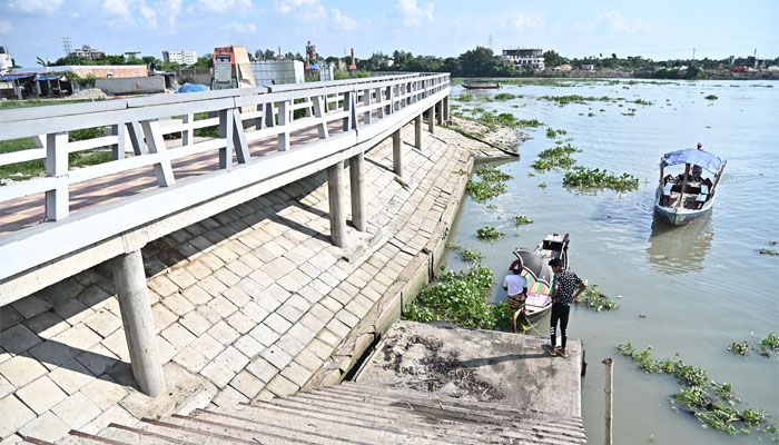 তুরাগ তীরের ওয়াকওয়ে