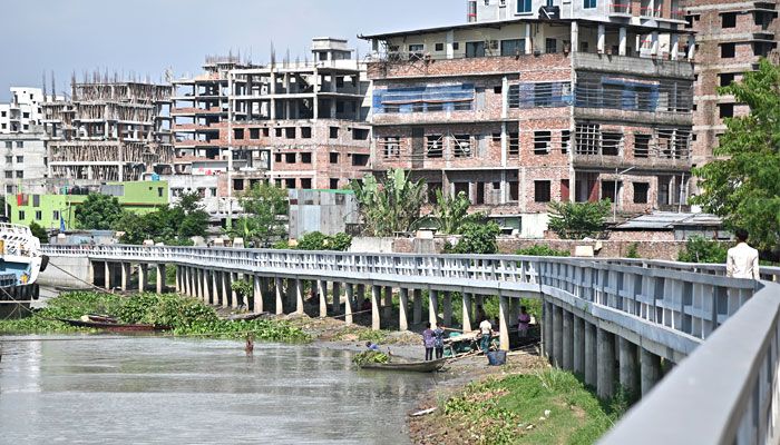 তুরাগ তীরের ওয়াকওয়ে