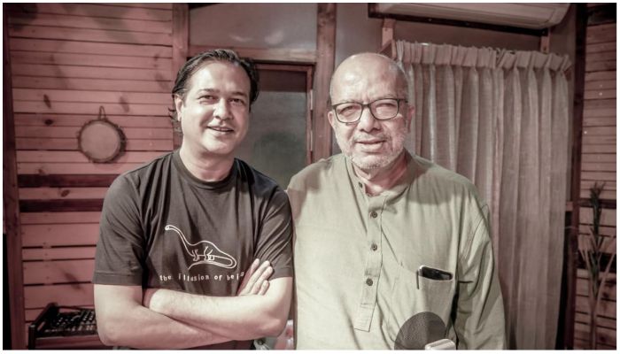 একসঙ্গে গাইলেন কবীর সুমন ও আসিফ আকবর