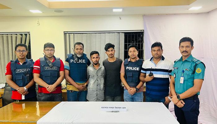 চট্টগ্রামের খাতুনগঞ্জ : গাড়ি রাখার তর্কের জেরে খুন হন মাসুদ