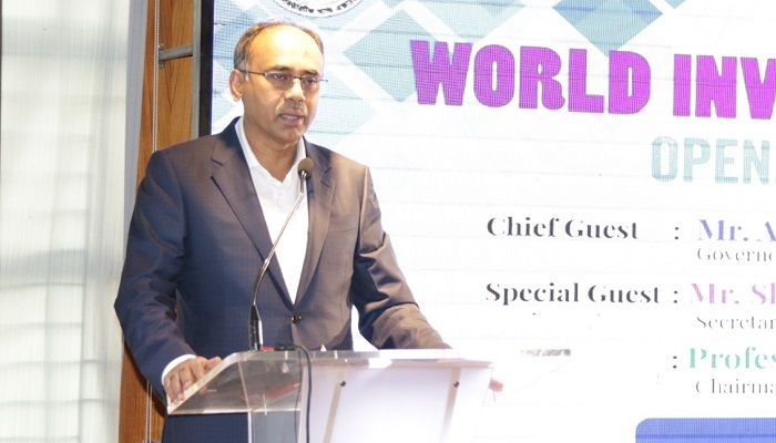 ব্যবসায়ীদের পুঁজিবাজারে যাওয়ার পরামর্শ গভর্নরের 