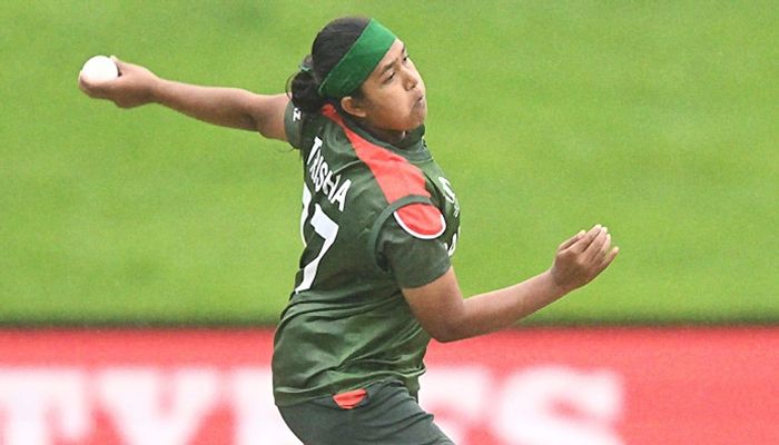 অভিষেক ম্যাচেই ফারিহার হ্যাটট্রিক