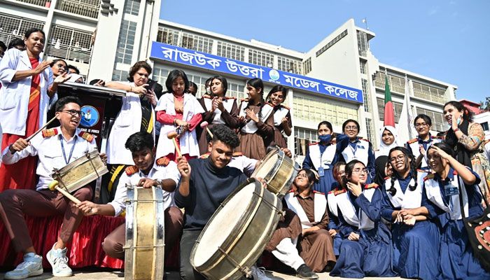 রাজউক উত্তরা মডেল কলেজে শতভাগ পাস, জিপিএ-৫ ৯৯%