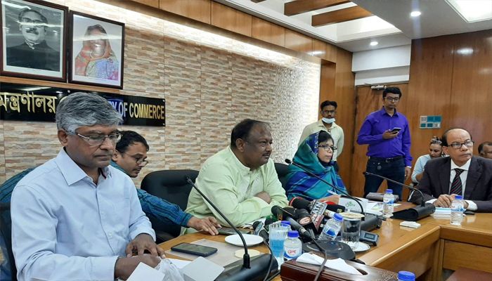 দ্রব্যমূল্য বাড়ায় মানুষের কষ্ট হচ্ছে : বাণিজ্যমন্ত্রী