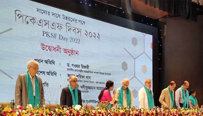 দারিদ্র্য বিমোচনে আগের অবস্থানে নেই সরকার : ড. ফরাসউদ্দিন