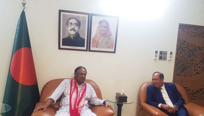 ভারতের সেভেন সিস্টার্সে ব্যবসা বাড়াতে চায় সরকার : বাণিজ্যমন্ত্রী