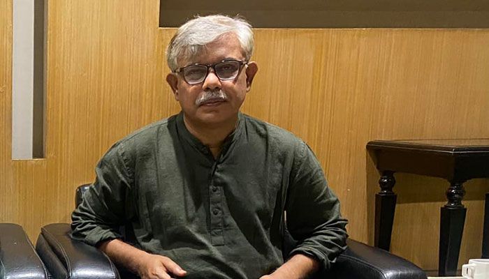 আনিসুল হককে হেয় করে প্রশ্নপত্রটি করেন ময়মনসিংহের শিক্ষক