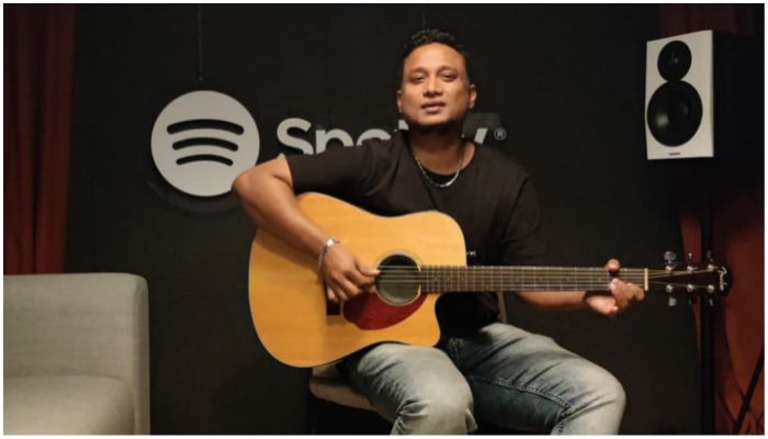 প্রথম বাংলাদেশি হিসেবে স্পটিফাইয়ে আমন্ত্রিত অ্যাশেজের জুনায়েদ ইভান