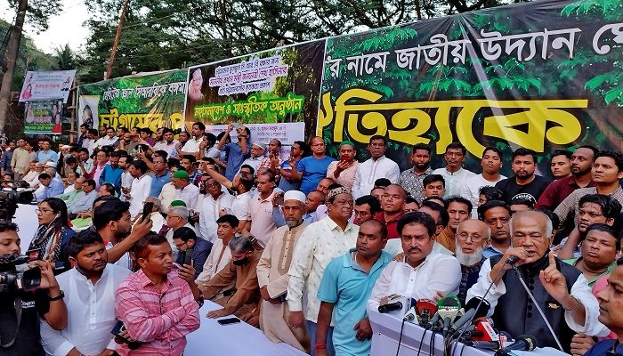 সিআরবি রক্ষার আন্দোলন সমাপ্ত করতে সমাবেশ। ছবি : প্রবা