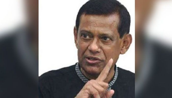 সাবেক বিচারপতি মানিকের ওপর হামলা : বিএনপি নেতা রিমান্ডে