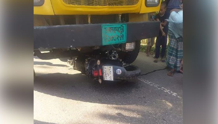 কাঞ্চনজঙ্ঘা দেখে বাড়ি ফেরা হলো না রাসেলের