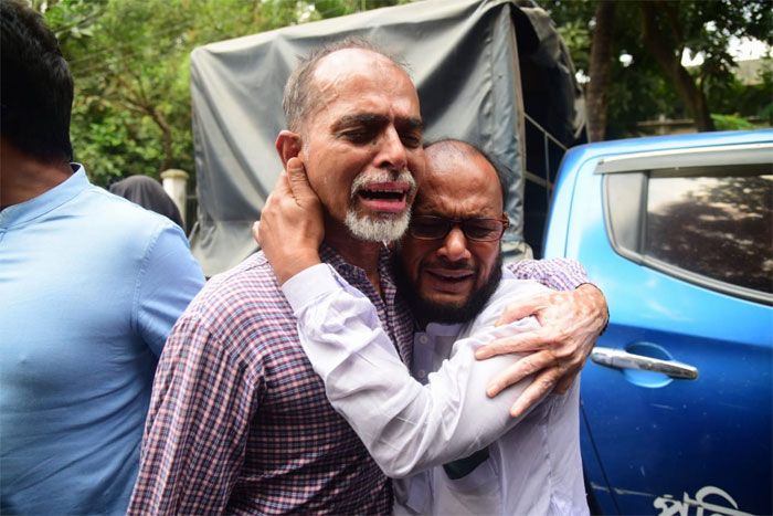 বুয়েটের শিক্ষার্থী ফারদিন নূরের বাবার কান্না