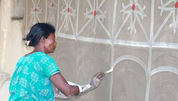 বড়দিন উপলক্ষে সাজছে খ্রিস্টান ও সাঁওতালপাড়া