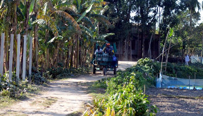 ‘আস্তা ছাড়া এলাকাত কোনো উন্নয়ন নাই’