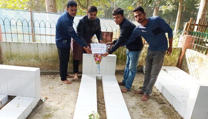 কৃষকনেতা সাইফুল্লাহ লস্করের সমাধিতে শ্রদ্ধা