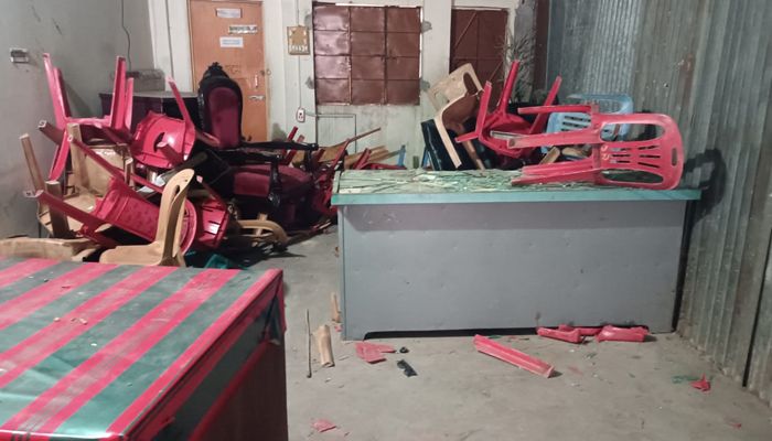 রাজবাড়ী‌তে বিজয় দিবসে বিএনপি অফিসে ভাংচুরের অভিযোগ
