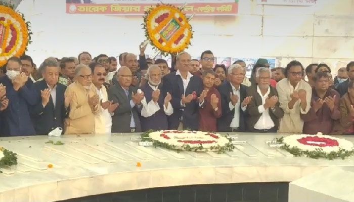 জনগণ সরকারের পদত্যাগ চায় : খন্দকার মোশাররফ