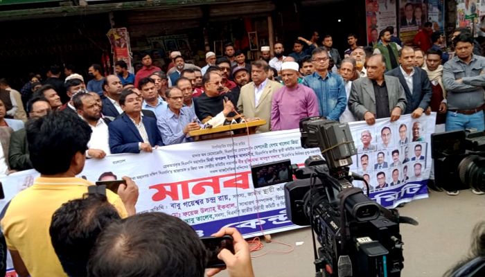পদত্যাগ করে খেলুন রাস্তায় হাঁটতে পারবেন না, কাদেরকে গয়েশ্বর