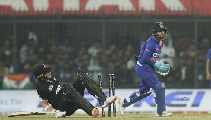 ভারতে হোয়াইটওয়াশ নিউজিল্যান্ড