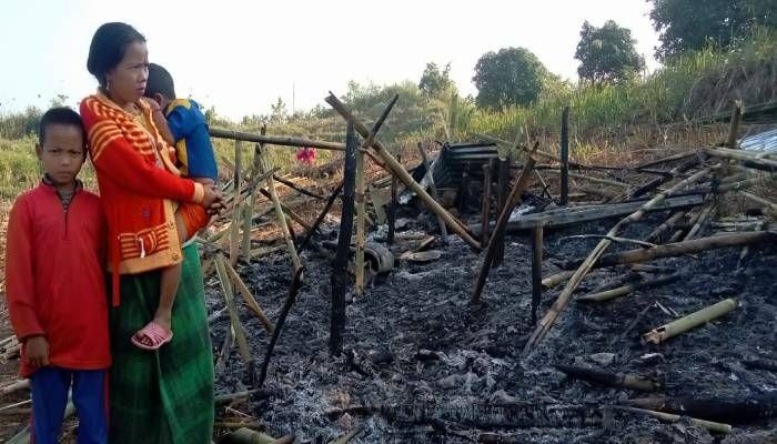 ম্রোদের বাড়িঘরে হামলা : লামা রাবার ইন্ডাস্ট্রিজ কর্মকর্তাদের বিরুদ্ধে মামলা