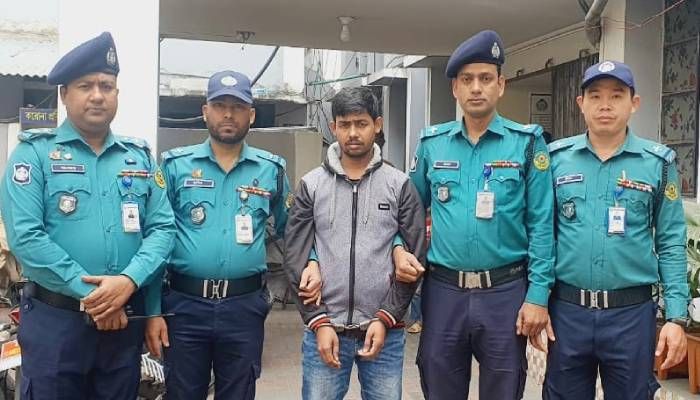 যাবজ্জীবন দণ্ডিতের পরিচয়ে লুকোচুরি, সাজা কার্যকরে হয়রান পুলিশ