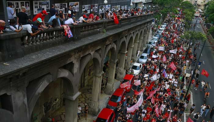 কেন বিক্ষোভে উত্তাল ব্রাজিল