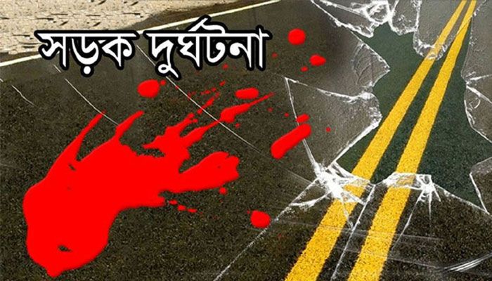 সিদ্ধিরগঞ্জে বাস খাদে পড়ে ১০ পোশাক শ্রমিক আহত