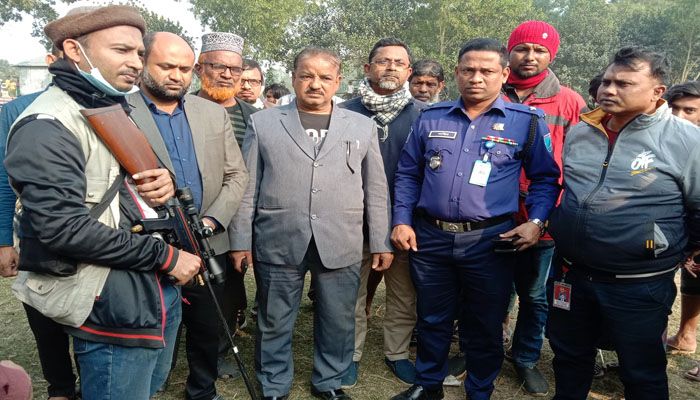 পাগলা মহিষের তাণ্ডবে আহত আরও ২ জনের মৃত্যু