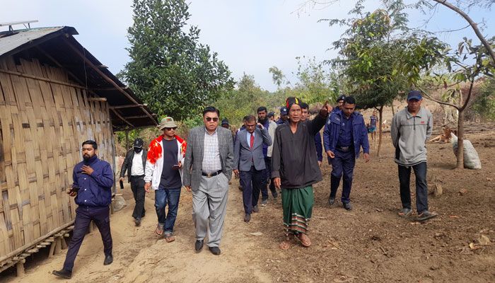 লামায় ম্রো পাড়ায় হামলার ৭ দিন পর মামলা