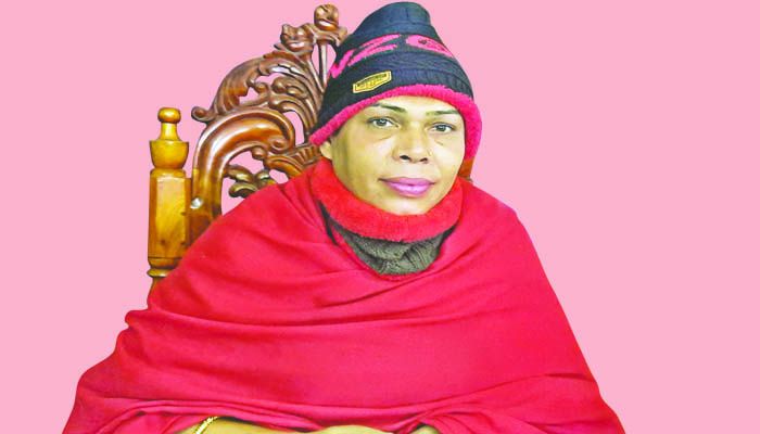 দেয়াল ভেঙে ঋতুর এগিয়ে চলা 