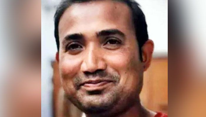 প্রাক্তন ছাত্রীকে উত্ত্যক্ত করায় শিক্ষককে পিটিয়ে হত্যার অভিযোগ