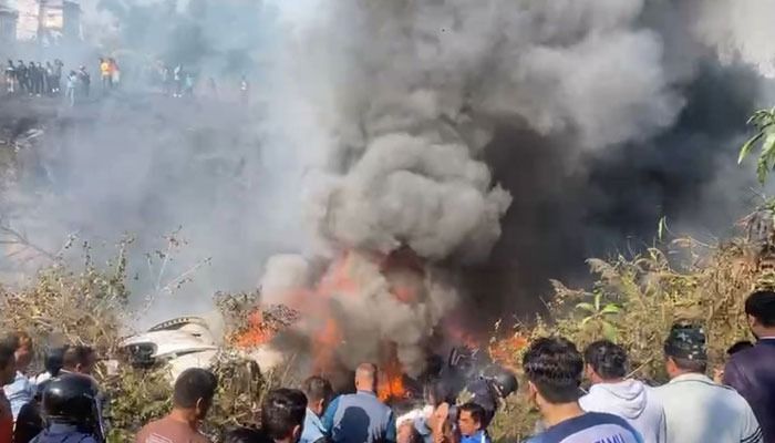 নেপালে ৭২ আরোহী নিয়ে বিমান বিধ্বস্ত। ছবি: সংগৃহীত