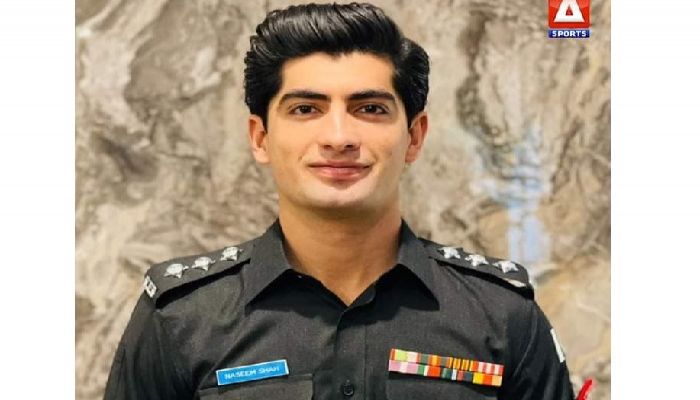 নয়া পুলিশ নাসিম, গ্রেপ্তার হতে চান তরুণীরা