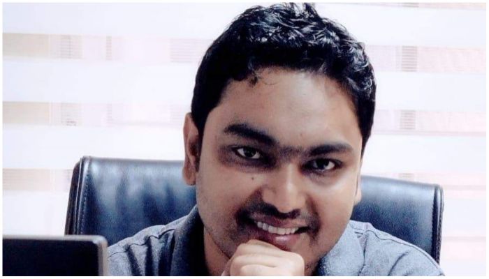 রনি রেজার কথা ও সুরে আসছে ‘তোর হাতেই মরতে চাই’