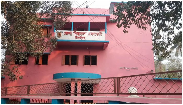 ঝিনাইদহে চলছে ১৫ দিনব্যাপী তৃতীয় বাংলাদেশ চলচ্চিত্র উৎসব