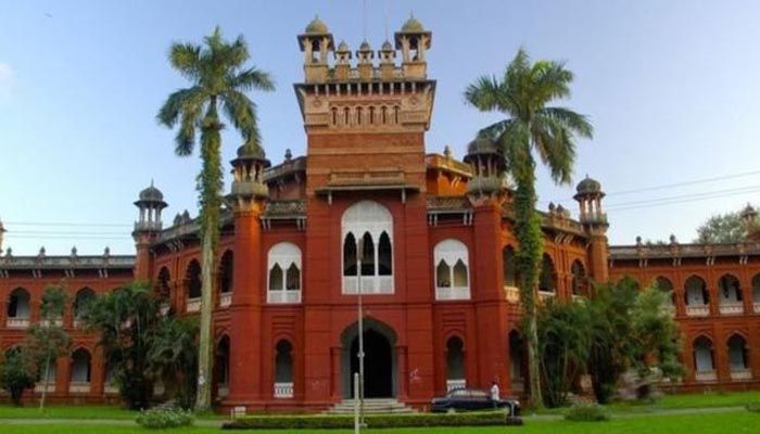 ঢাবিতে পিএইচডি ও এমফিল ডিগ্রি পেলেন ৫২ গবেষক 