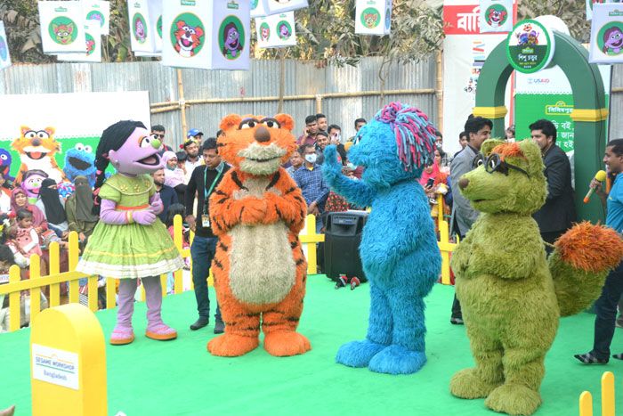 বইমেলার শিশু প্রহরে শিশুদের উৎসব