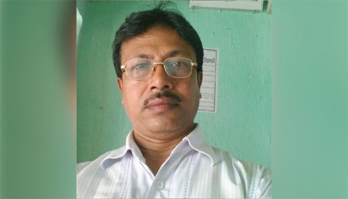 ছাত্রীকে ধর্ষণচেষ্টার অভিযোগে প্রধান শিক্ষক গ্রেপ্তার 