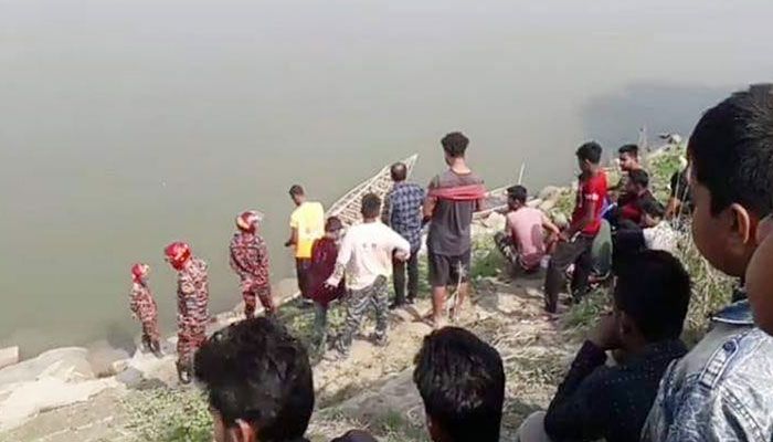 গড়াই নদীতে মাদ্রাসা ছাত্রের মরদেহ 