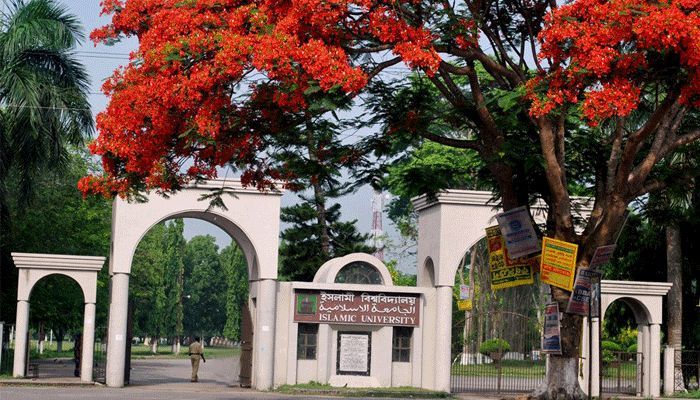 ইবিতে ছাত্রী নির্যাতন : ছাত্রলীগের সঙ্গে কথা বলবেন না ফুলপরী